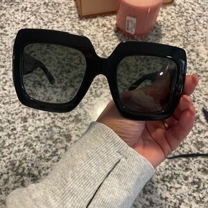 Gucci Bold Black Square Sunglasses